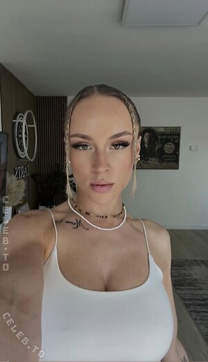 Sophie.a.s Nude Leaked Photo #22