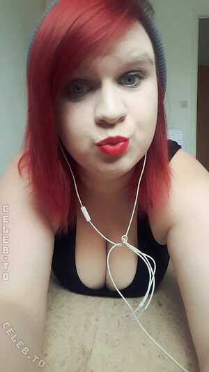SophieSchmande Nude Leaked Photo #113