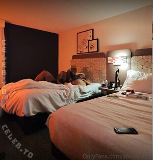 SportyWife Nude Leaked Photo #36