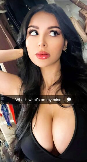 SSSniperwolf Nude Leaked Photo #28