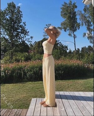 Starletnova photo