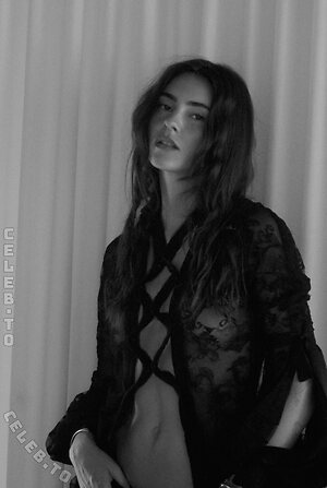 Stefanie Giesinger photo