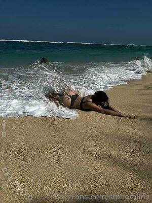stonemlina Nude Leaked Photo #60