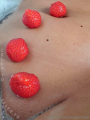 Sweetmirage Nude Leaked Photo #53