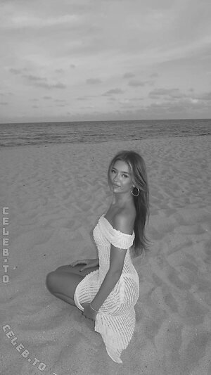 Sydney Ramolla Nude Leaked Photo #100