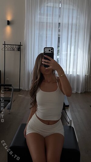 Sydney Ramolla Nude Leaked Photo #124