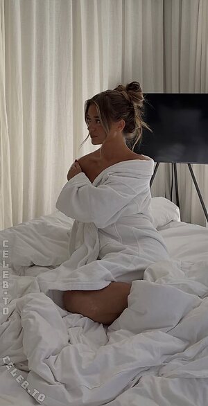 Sydney Ramolla Nude Leaked Photo #245