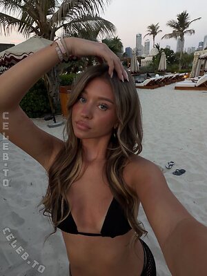 Sydney Ramolla Nude Leaked Photo #289