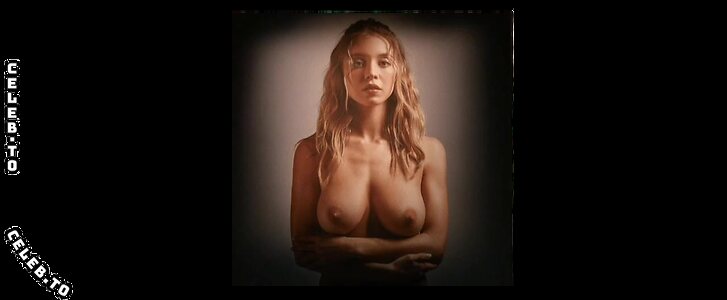 Sydney Sweeney Nude Leaked Photo #329