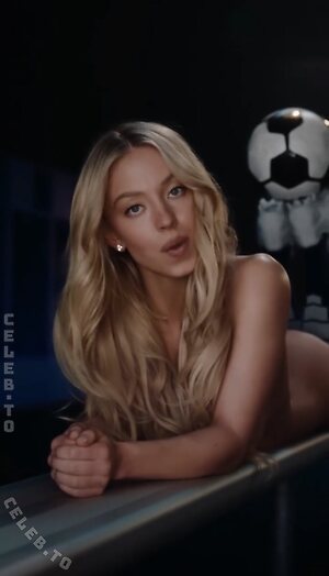 Sydney Sweeney Nude Leaked Photo #508