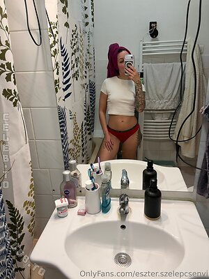 Szelepcsenyi Eszter Nude Leaked Photo #91