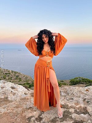 Taya Miller Nude Leaked Photo #7
