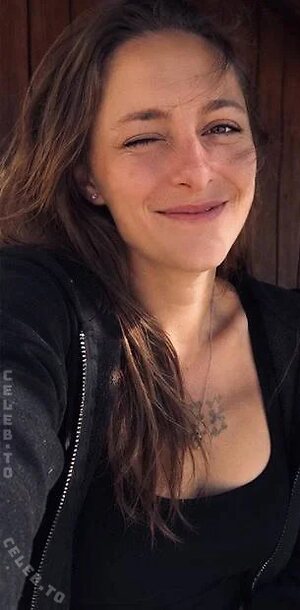 TeenLeonie18 Nude Leaked Photo #5