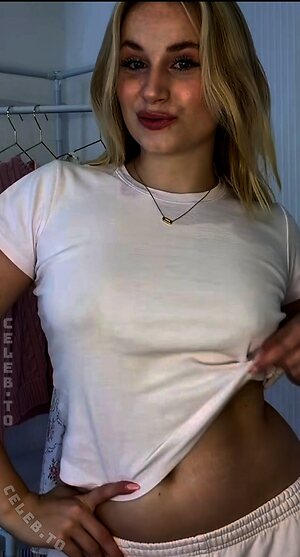Teresa Bauer Nude Leaked Photo #18