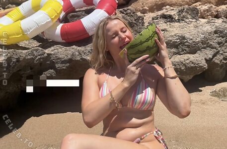 Teresa Bauer Nude Leaked Photo #24