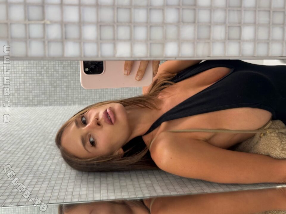 Tess Rose Baldwin Nude Leaked Photos