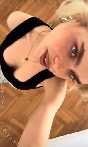 Theresa.vth Nude Leaked Photo #64