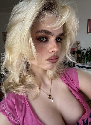 Theresa.vth Nude Leaked Photo #78