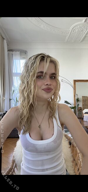 Theresa.vth Nude Leaked Photo #82