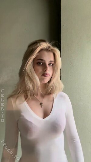 Theresa.vth Nude Leaked Photo #115
