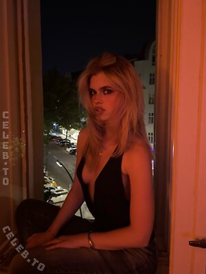 Theresa.vth Nude Leaked Photo #160