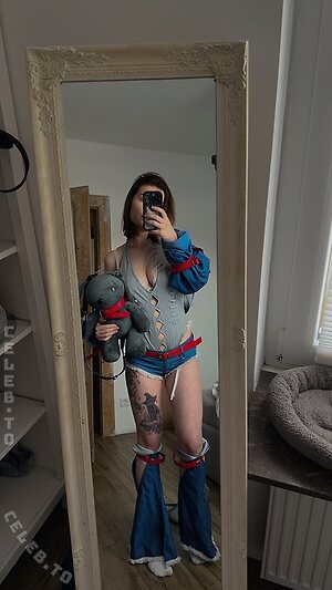 Therlyen Nude Leaked Photo #167