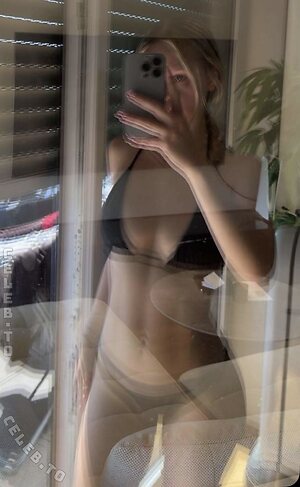 Thesi.Sophie Nude Leaked Photo #11