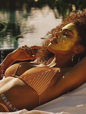 Tina Kunakey Nude Leaked Photo #28