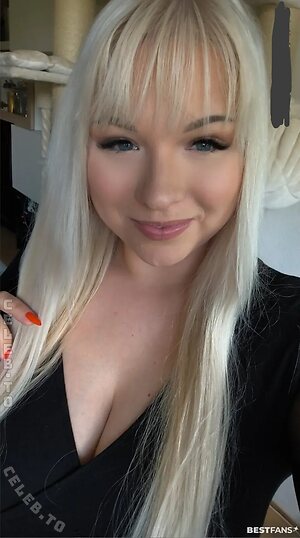 Tina Typicaltinaa Nude Leaked Photo #72