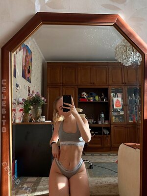 Tiny_crazy Nude Leaked Photo #7