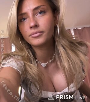 Trixsieaus Nude Leaked Photo #19