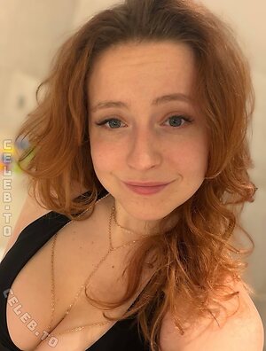 Twostonelol Nude Leaked Photo #27