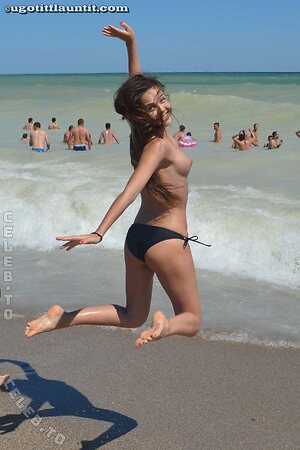 U Got It! Flaunt It! Nude Leaked Photo #601