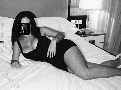 Ulovecelli Nude Leaked Photo #5