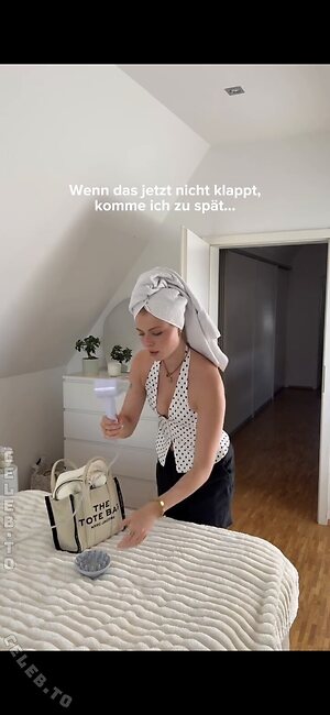 Vallixpauline Nude Leaked Photo #90