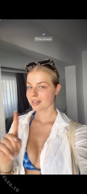 Vallixpauline Nude Leaked Photo #99