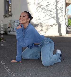 valonaash Nude Leaked Photo #134