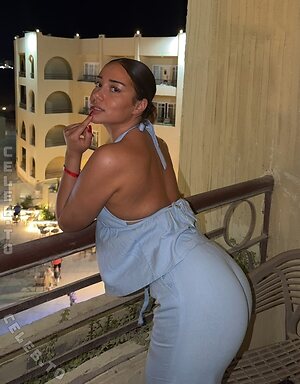 valonaash Nude Leaked Photo #139