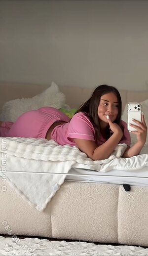 valonaash photo