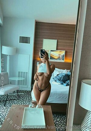 Vanessa Rae Nude Leaked Photo #32