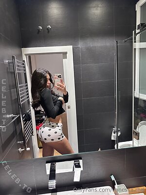 Vanessa.rhd Nude Leaked Photo #825