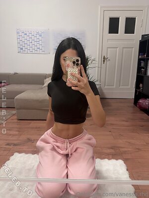 Vanessa.rhd Nude Leaked Photo #829