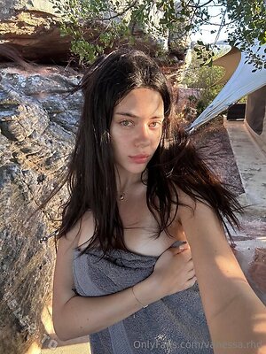 Vanessa.rhd Nude Leaked Photo #949
