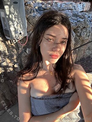 Vanessa.rhd Nude Leaked Photo #972