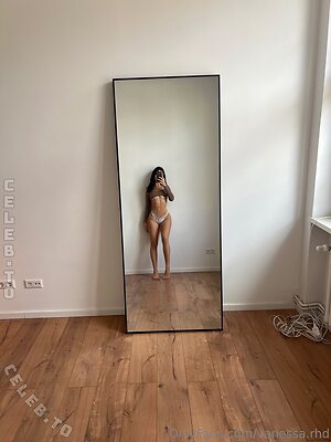Vanessa.rhd Nude Leaked Photo #1124