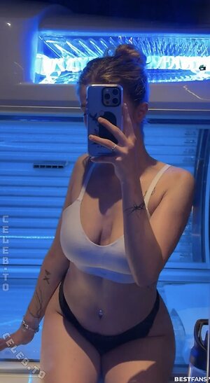 Vanillapie420 Nude Leaked Photo #8