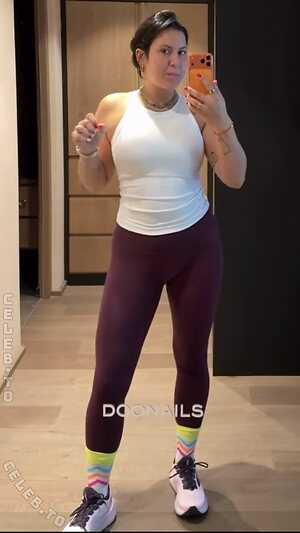 Vendewaa Nude Leaked Photo #33