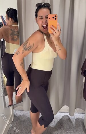 Vendewaa Nude Leaked Photo #38