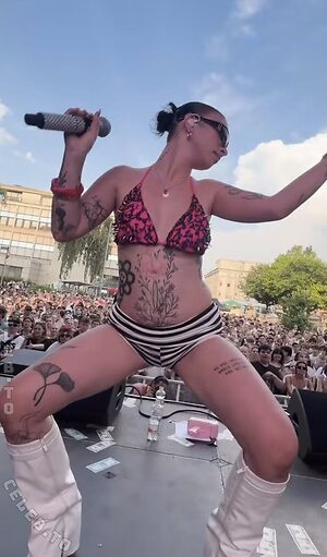 VICKY / wasmachtvicky Nude Leaked Photo #21