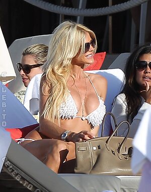Victoria Silvstedt Nude Leaked Photo #31